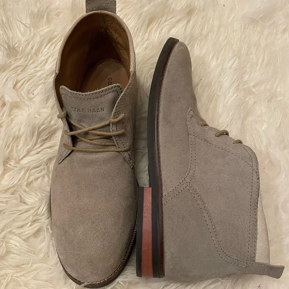 Cole Haan Men’s 11.5M Chukka Boots | Taupe Driftwood Suede, NWOT C23872
